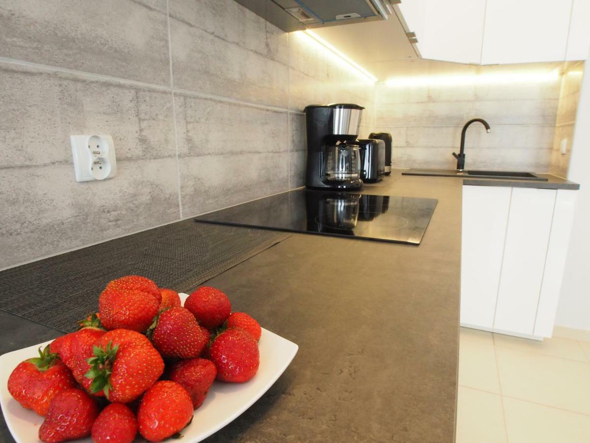 Grand-Tourist Amber Rose Apartment Gdansk Exterior photo